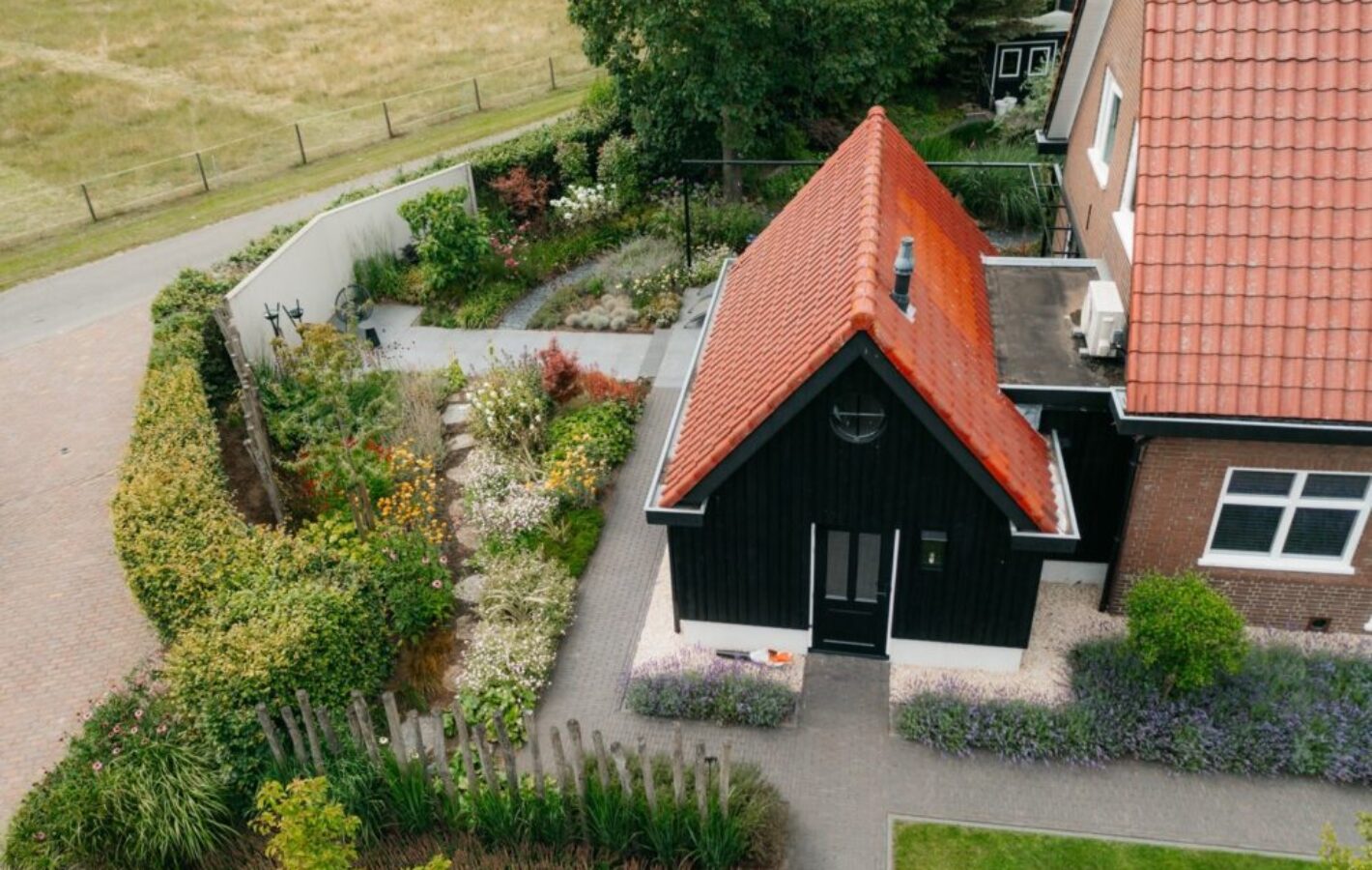 Natuurlijke tuin te Stroe