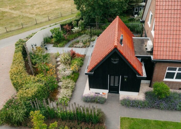 Natuurlijke tuin te Stroe