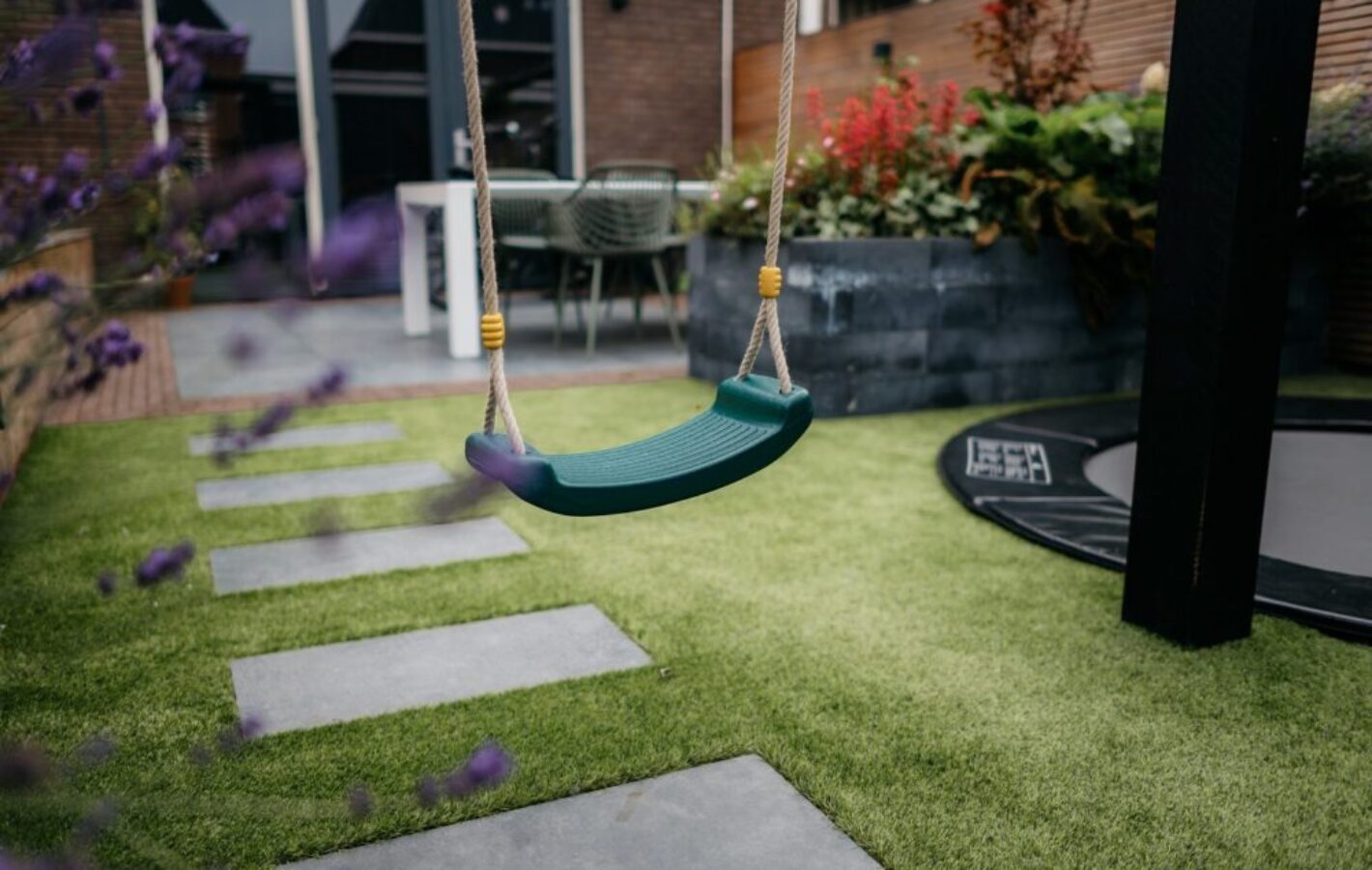 Aanleg kindvriendelijke tuin te Weesp