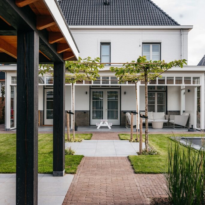 Aanleg tuin te Weesp