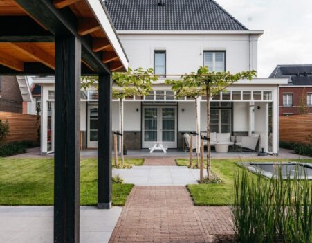 Aanleg tuin te Weesp