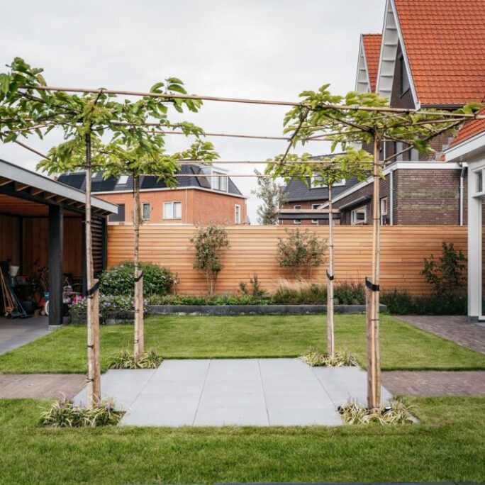 Aanleg tuin te Weesp