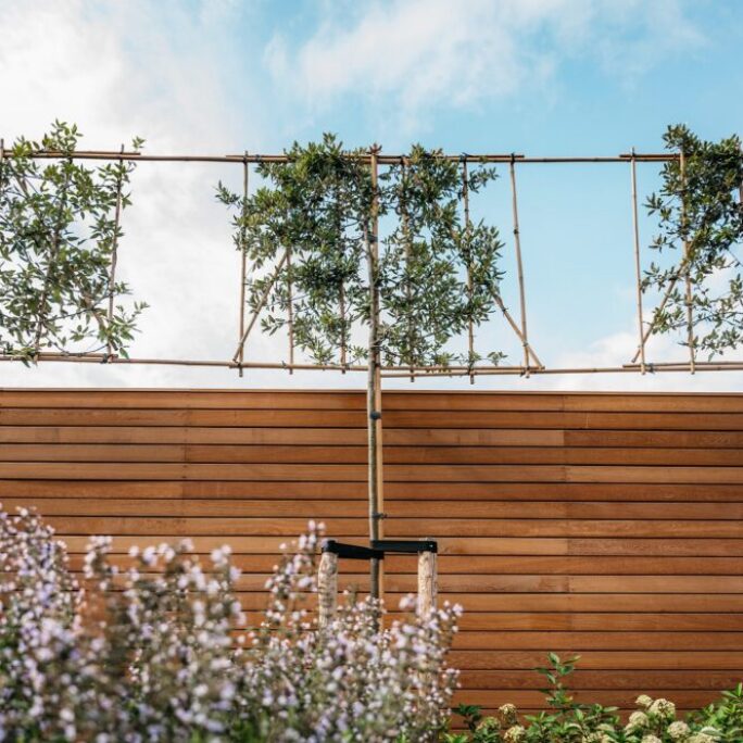 Aanleg tuin te Weesp