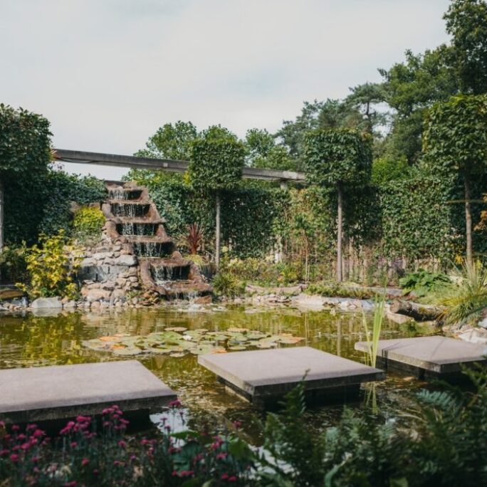 Aanleg tuin bij Zandsculpturen te Garderen