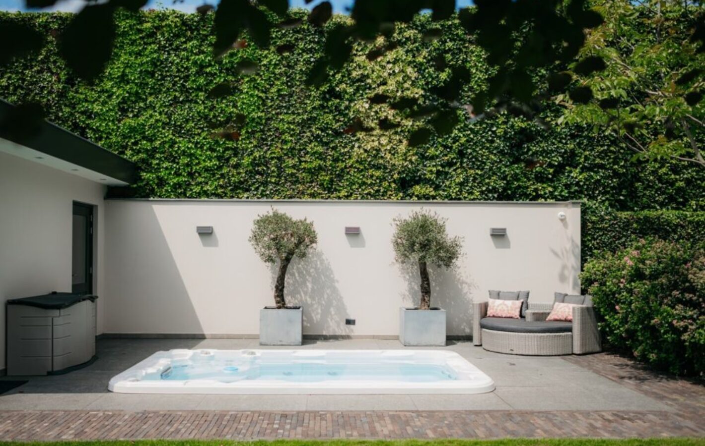 Tuin te Barneveld met een botanische uitstraling