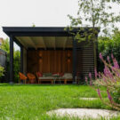 Kindvriendelijke tuin met veranda te Naarden