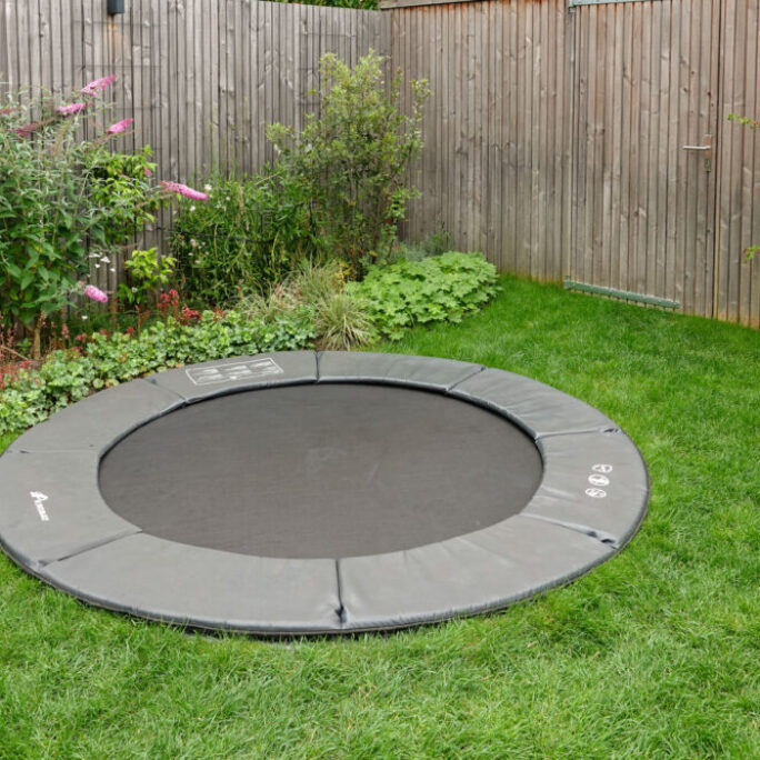 Kindvriendelijke tuin met veranda te Naarden